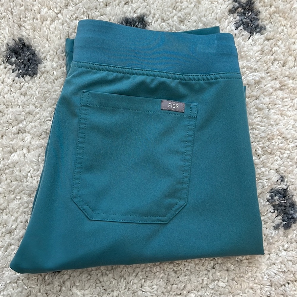 Figs scrub pants